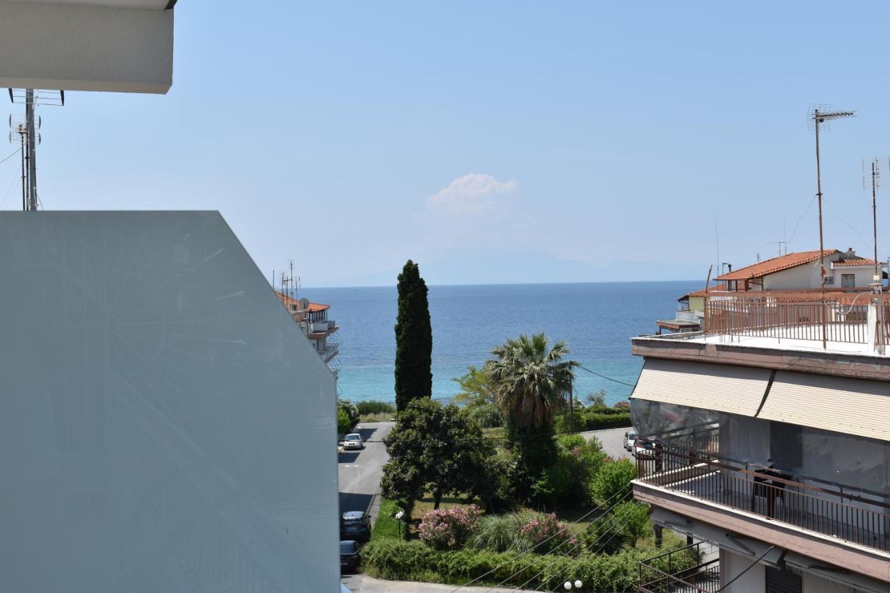 Sea View Luxury Apartment In Nea Kallikratia. Nea Kallikrateia 外观 照片