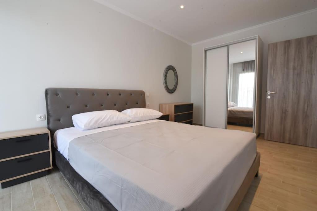 Sea View Luxury Apartment In Nea Kallikratia. Nea Kallikrateia 外观 照片
