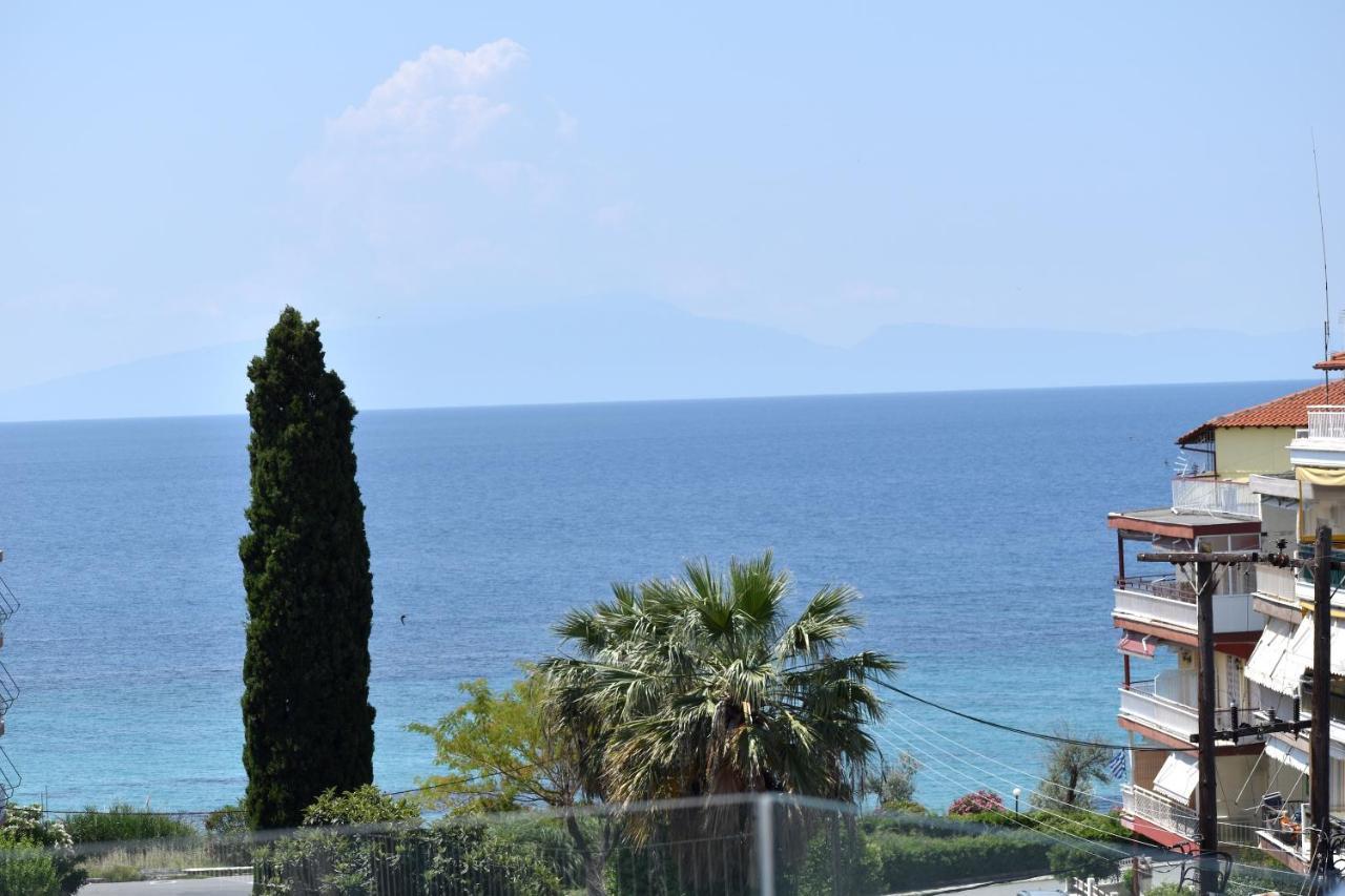 Sea View Luxury Apartment In Nea Kallikratia. Nea Kallikrateia 外观 照片